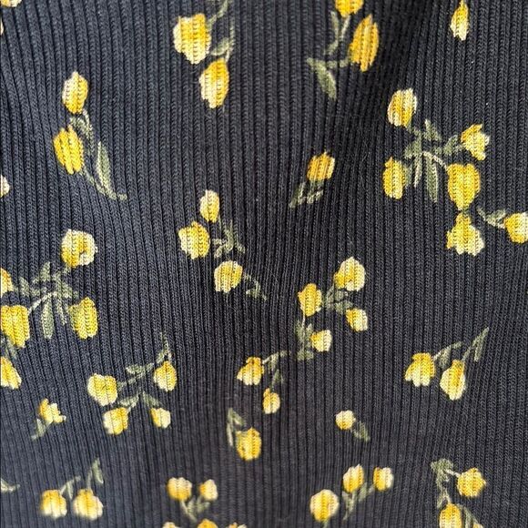 Thyme Maternity blue and yellow floral shirt - Picture 3 of 3